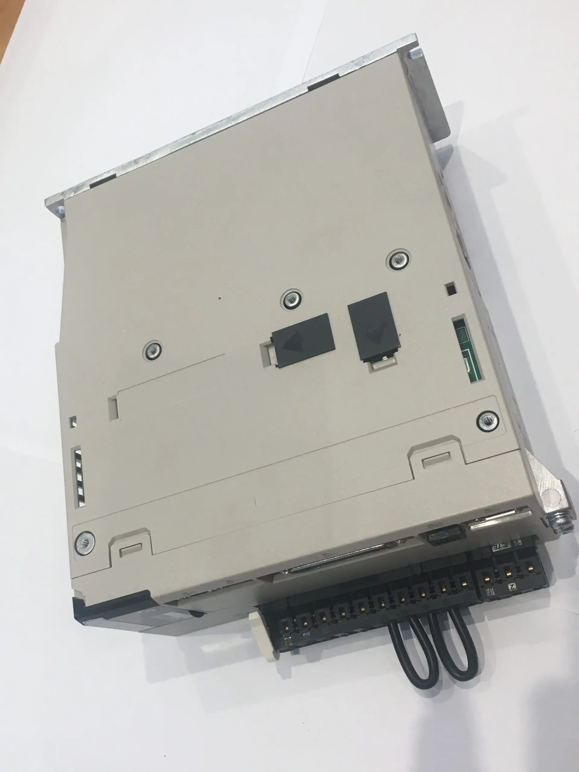 Servo AMP (Y) 8 Head