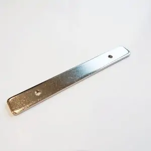 Fixing plate