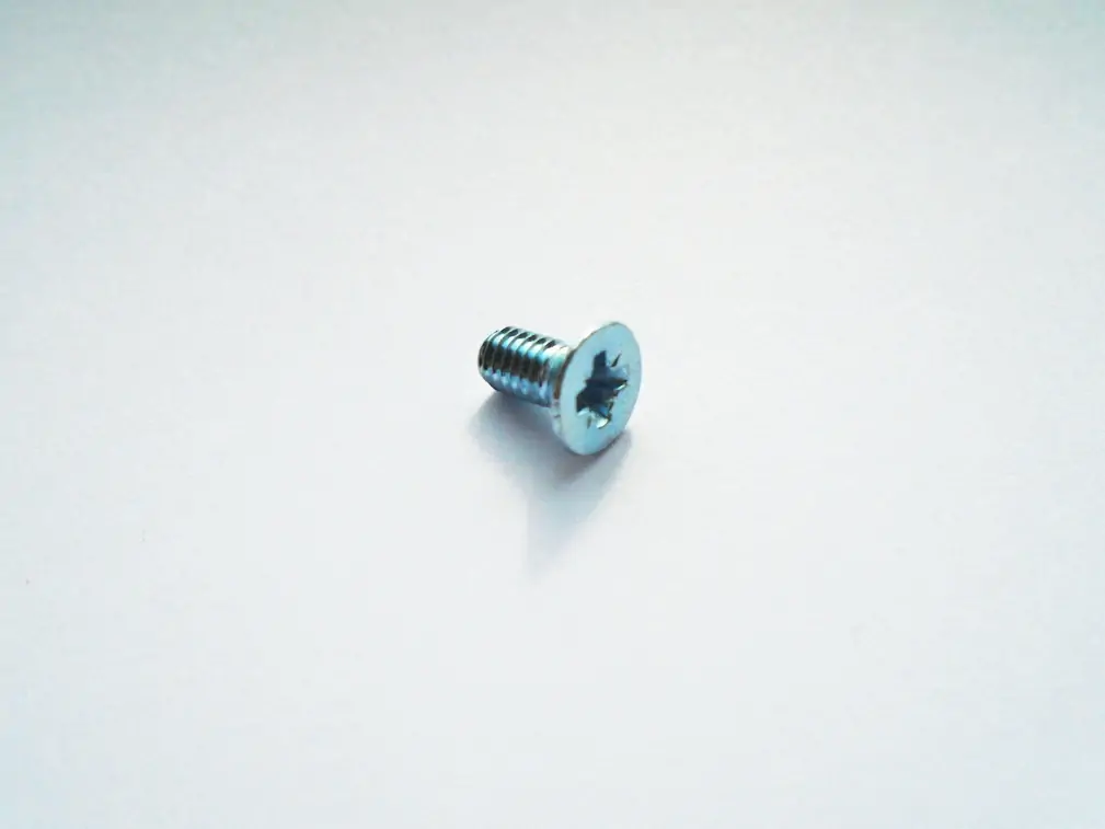 Flat head screw (cross receseed head, M4X6)