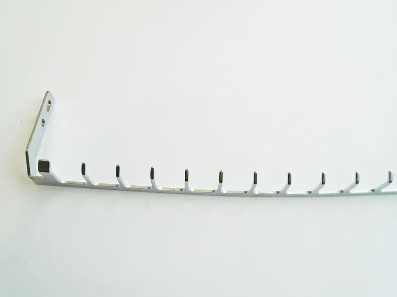 Guard holder (upper)