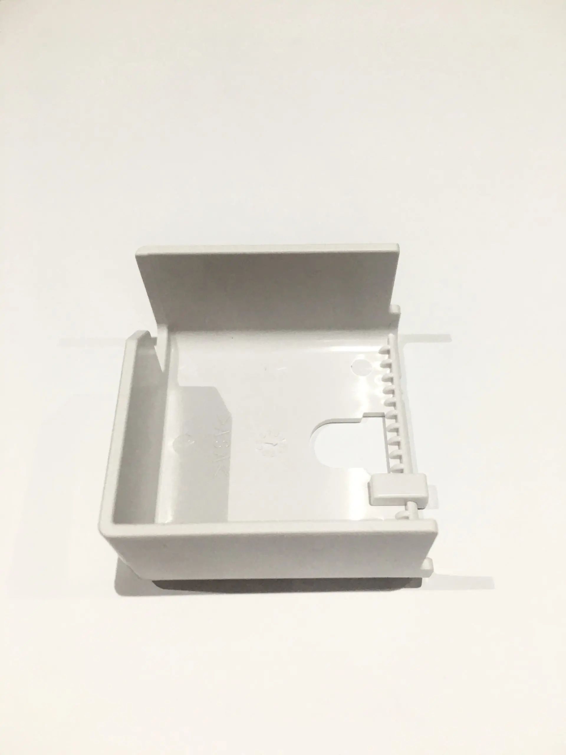 Rotary Hook Cover HCS3