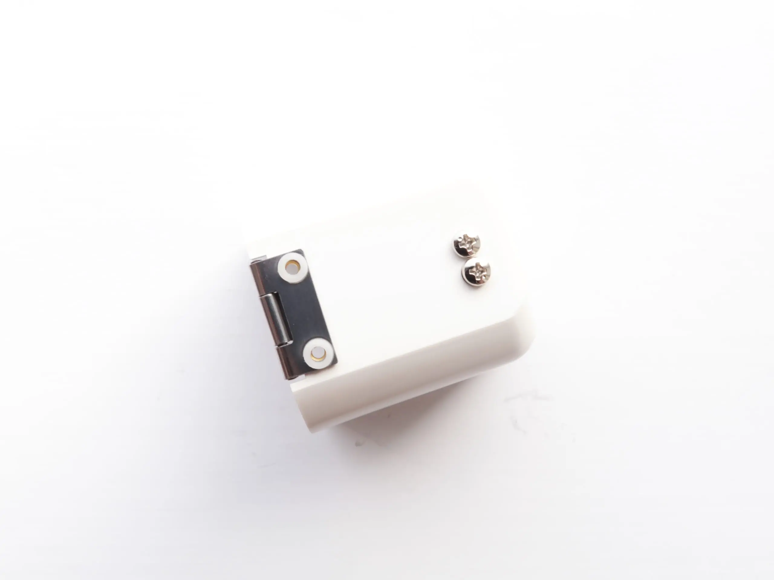 Rotary hook cover assy